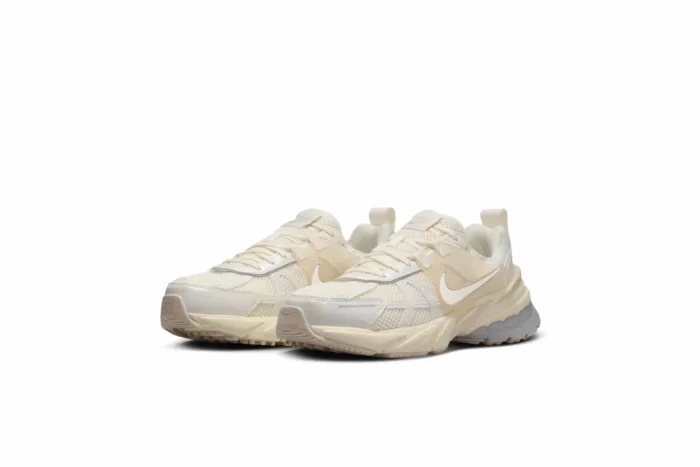 Nike V2K Run 'Pale Ivory' HQ1512-110 - Image 3