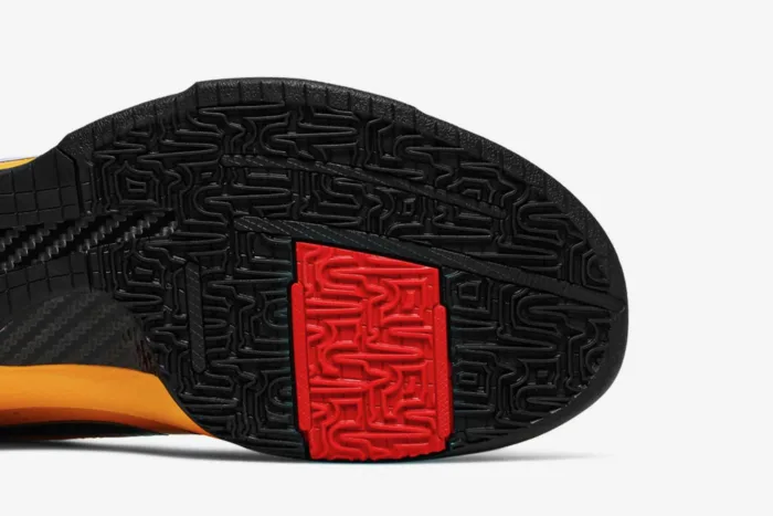 Nike Zoom Kobe 5 Protro 'Bruce Lee' CD4991-700 - Image 5